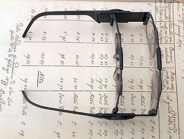 Naočare: Original MAGNATEL magnifying system. Made in United Kingdom (piše na — 5