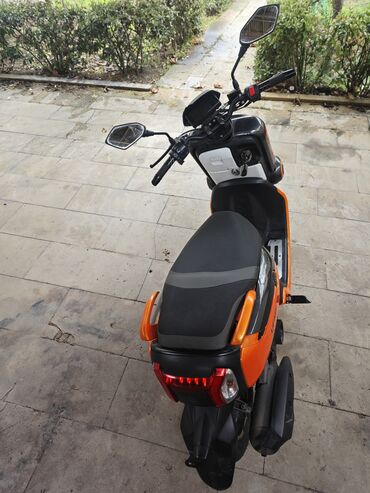 Mopedlər,skuterlər: UPMT X-MAX skuter – parlaq narıncı-qara dizayn, şəhər üçün çevik və — 7