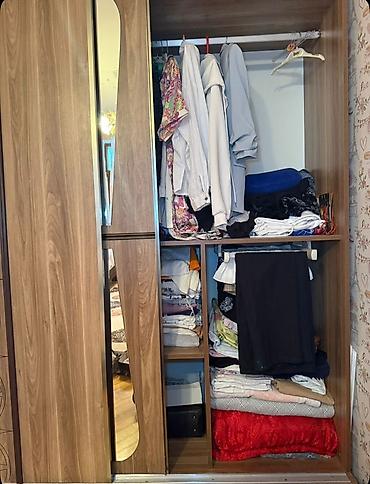 qoz: Sürgülü qapılı geyim dolabı, yaxşı vəziyyətdədir. - Material: ağac — 3
