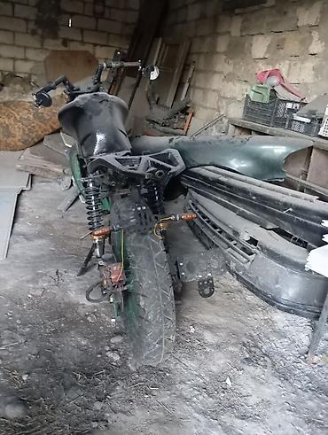 eylec diski: Modifikasiya üçün baza – krossover tərzində motosiklet şassisi - — 2