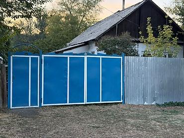 Продажа домов: Продаётся жилой дом с участком. - Тип: одноэтажный дом с мансардным — 2