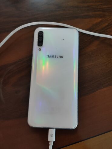 Samsung: Samsung A50, 64 GB, rəng - Ağ, Qırıq, Sensor, Barmaq izi