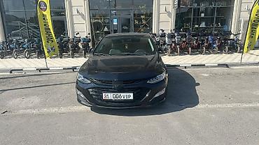 rd 1: Chevrolet Malibu: 2019 г., Седан — 2