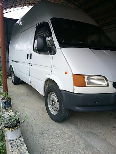 235 65 16: Ford Transit uzun baza, yüksək tavanlı yük maşını - Marka/model: Ford — 4