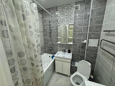 котедж исык куль: 📍 Дордой Плаза ТРЦ 🌆 Бишкек 💰 25 000 сом 🏢 3/5 этаж 🏗 105 серия ✨ — 4