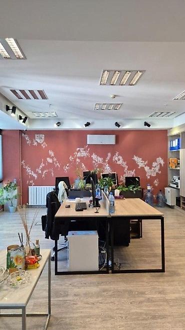 взять офис в аренду: İcarəyə verilir 3 otaqlı ofis 70 m², 28 May m. Daha 7 şəklə bax — 10