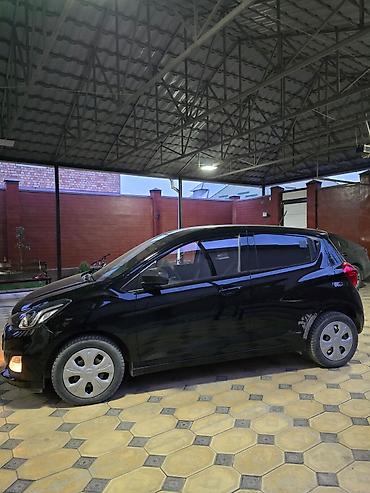 шефроле спарк: Chevrolet Spark: 2019 г., 1 л, Вариатор, Бензин, Хэтчбэк — 3