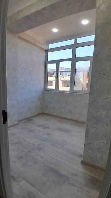 7 mkr satilan evler: 2 otaqlı, Yeni tikili, 31 kv. m — 5