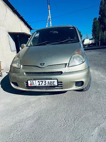 Toyota: Toyota Funcargo: 2000 г., 1.5 л, Автомат, Бензин, Хэтчбэк — 3