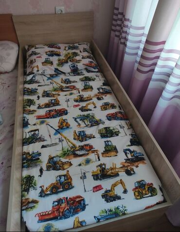 Детская кровать от 3 лет до 12, размер 160*70