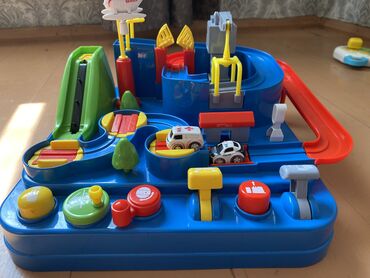 Игрушки: Продаю в связи с переездом