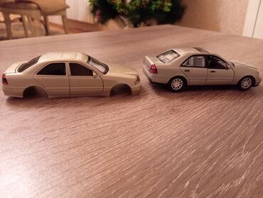 Avtomobil modelləri: Mersedes c 220 modeli kitay istehsalı 1/36 ölcüdədəir .Bu modeli Öz — 9