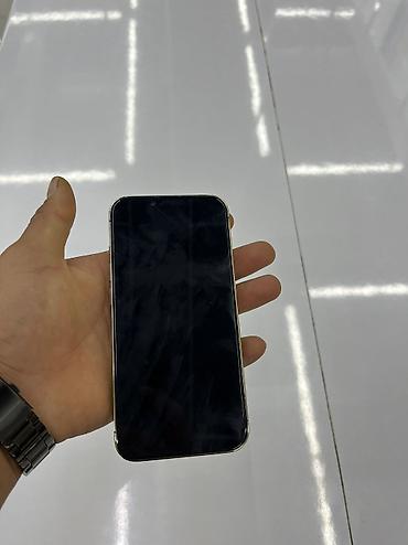 Apple iPhone: Айфон 13 про
Память 256
АКБ 75
Экран алмашкан — 4