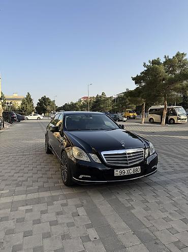 Mercedes-Benz: Mercedes-Benz E 220: 2.2 l | 2009 il Sedan — 2