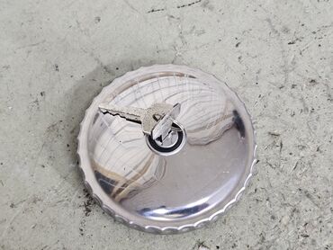 Лючки бензобака: Лючок бензобака Mercedes-Benz Новый, Аналог — 6