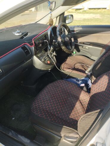 арзан автомат машина: Toyota WISH: 2004 г., 1.8 л, Автоматтык, Бензин, Вэн/Минивэн