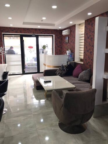 Digər kommersiya daşınmaz əmlakı: Nizami metrosunun yaxınlığında 1-ci mərtəbəsində yerləşən təmirli — 3