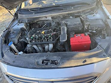 changan e star: Hyundai Sonata: 2016 г., Автомат, Бензин, Седан — 3