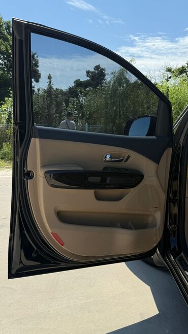 Kia: Kia Carnival: 2019 г., 2.2 л, Автомат, Дизель, Минивэн at lalafo.kg — 12 Kia: Kia Carnival: 2019 г., 2.2 л, Автомат, Дизель, Минивэн — 12