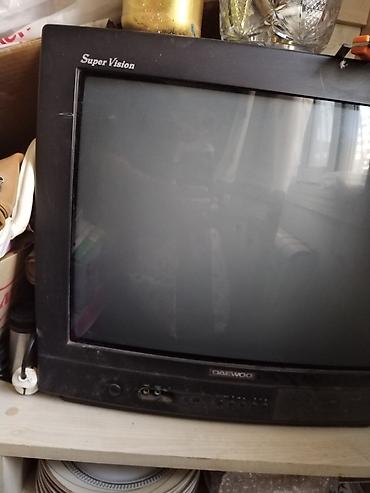 daewoo televizor: Daewoo “Super Vision” kineskop televizoru - Ekran: təxminən 20–21 — 2