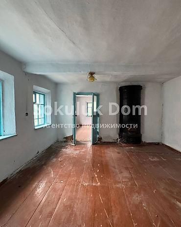 село тон: 🏠Продается дом в с. Сокулук с участком 16 соток, 800 м от трассы. 🟡 — 8