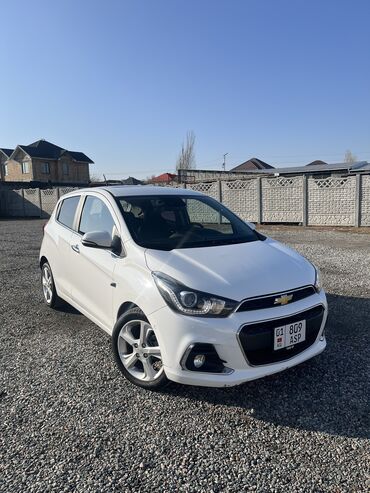 Chevrolet: Chevrolet Spark: 2017 г., 1 л, Автомат, Бензин, Хэтчбэк