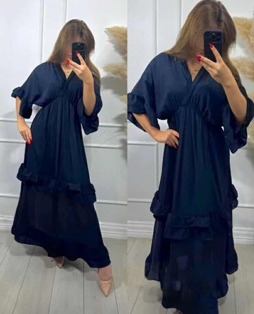 Haljine: One size, bоја - Crna, Oversize, Drugi tip rukava