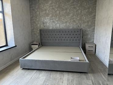 fire maple: Кровать с мягким изголовьем в современном стиле. Модель выполнена в — 1