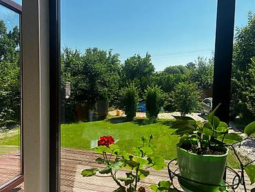 Продажа дач: Продаётся уютная дача в селе Таш-Мойнок Характеристики дома: • Общая — 12