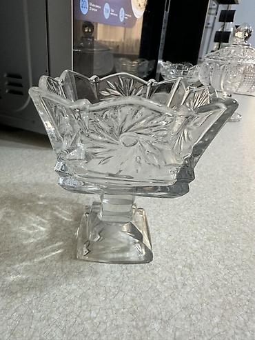 Digər dəstlər və servizlər: Şüşə/qəlibli kristal qablar dəsti Qiymətlər qablara görə dəyişir — 5