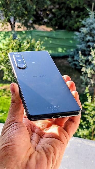 philips e590: Sony Xperia 5, Б/у, 128 ГБ, цвет - Черный, 2 SIM — 1