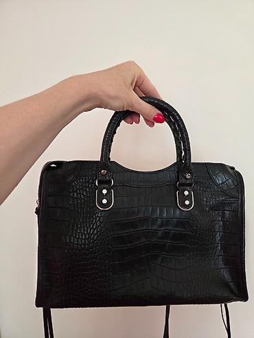 mango torbe snizenje: Balenciaga torba u crnoj boji sa reljefnom krokodil teksturom i — 2