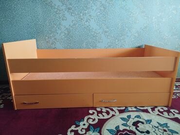 дом на колесах цена бишкек: Детская кровать персикового цвета с двумя выдвижными ящиками. Модель