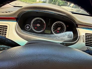 Hyundai: Hyundai sedan - Korpus: bənövşəyi-bordo rəng, xrom ön barmaqlıq və — 7