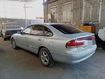 golf variant: Mazda 626: 1992 г., Механика, Бензин, Лифтбек — 1