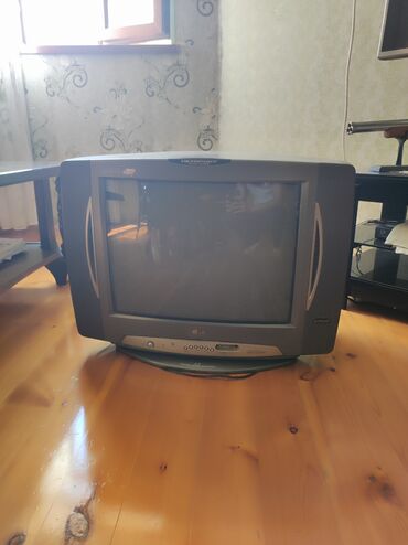 televizorlar ucuz qiymete: İşlənmiş Televizor LG Ünvandan götürmə