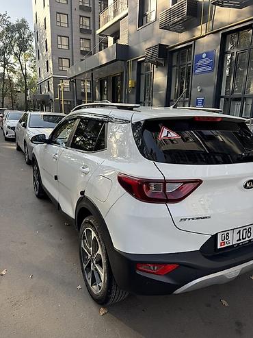 kia stonic 2020: Kia Stonic: 2019 г., 1.6 л, Робот, Дизель, Кроссовер — 4