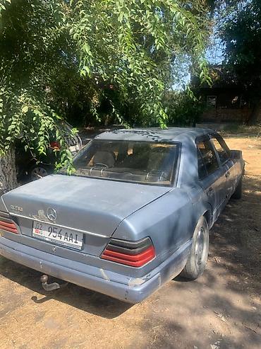 козырек 124: Mercedes-Benz W124: 1988 г., 2.6 л, Механика, Бензин, Седан — 3