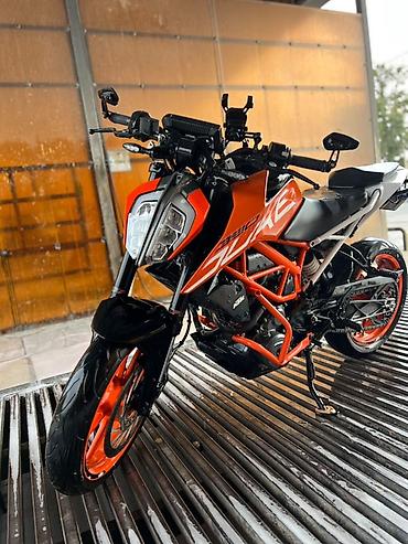 KTM Duke 390 — городской нейкед с ярким характером и фирменной