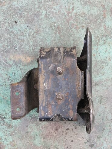 Подушки мотора: Подушка мотора Subaru 1989 г., Б/у, Оригинал, Германия — 7