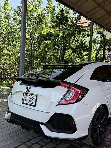 civik: Honda Civic: 2018 г., 1.5 л, Вариатор, Бензин, Хэтчбэк — 3