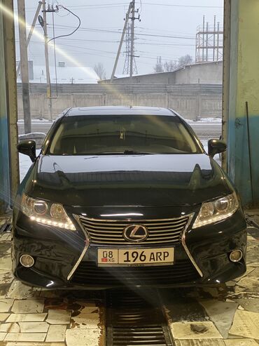 мицубиси спец стар: Lexus ES: 2013 г., 2.5 л, Автомат, Гибрид, Седан