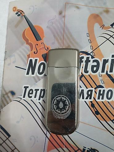 zero flip infinix: Nokia 8 Sirocco, rəng - Qızılı, Düyməli, İki sim kartlı — 4