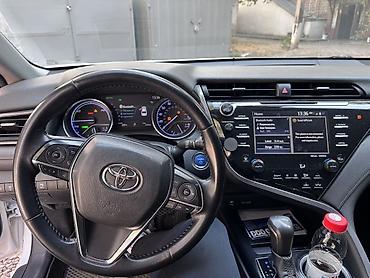 camry 2020: Toyota Camry: 2018 г., 2.5 л, Гибрид, Седан — 6