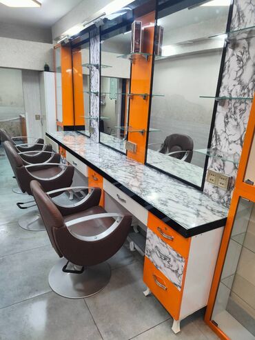 Kommersiya daşınmaz əmlakının satışı: AAAF park məcidin yanı Super təmirli tam dolu hazır biznes gözəllik -da lalafo.az — 14 Kommersiya daşınmaz əmlakının satışı: AAAF park məcidin yanı Super təmirli tam dolu hazır biznes gözəllik — 14