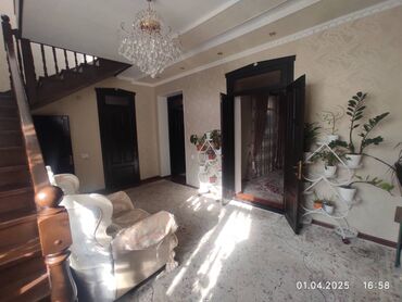 Продажа домов: Дом, 200 м², 10 комнат, Агентство недвижимости — 6