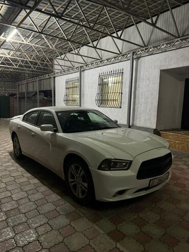 обмен на авто с доплатой: Dodge Зарядник: 2012 г., 3.6 л, Автомат, Бензин, Седан