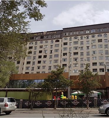 Аренда помещений свободного назначения: Сдаётся в долгосрочную аренду коммерческое помещение, в жилом — 14