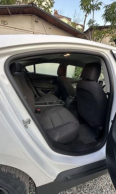 шевролет волть: Chevrolet Volt: 2013 г., Вариатор, Гибрид, Хэтчбэк — 8