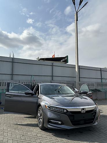 999: Honda Accord: 2019 г., 1.6 л, Вариатор, Гибрид, Седан — 4